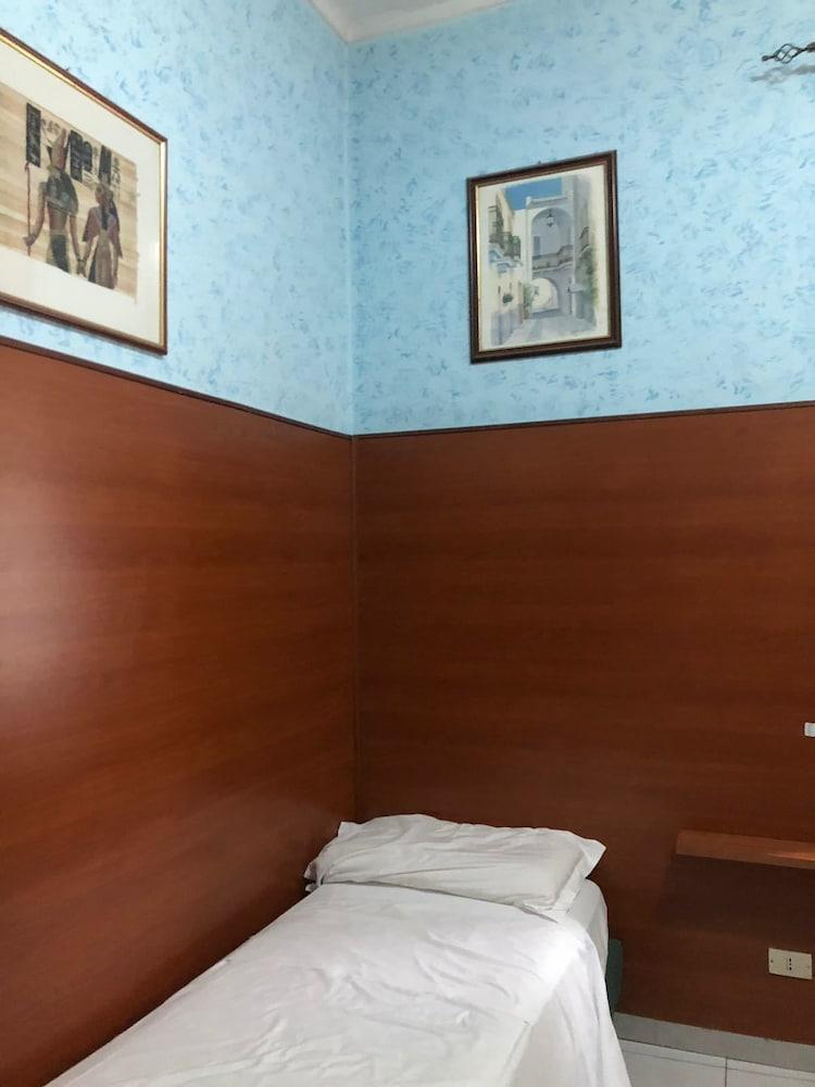 Don Chisciotte Hotel Turin Ngoại thất bức ảnh